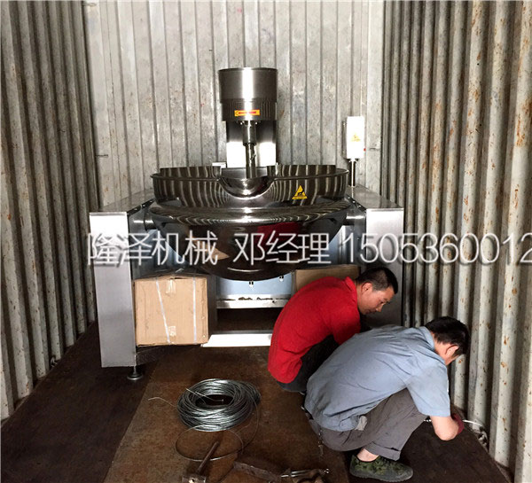 隆澤行星攪拌餡料炒鍋裝車完畢準備發往烏茲別克斯坦